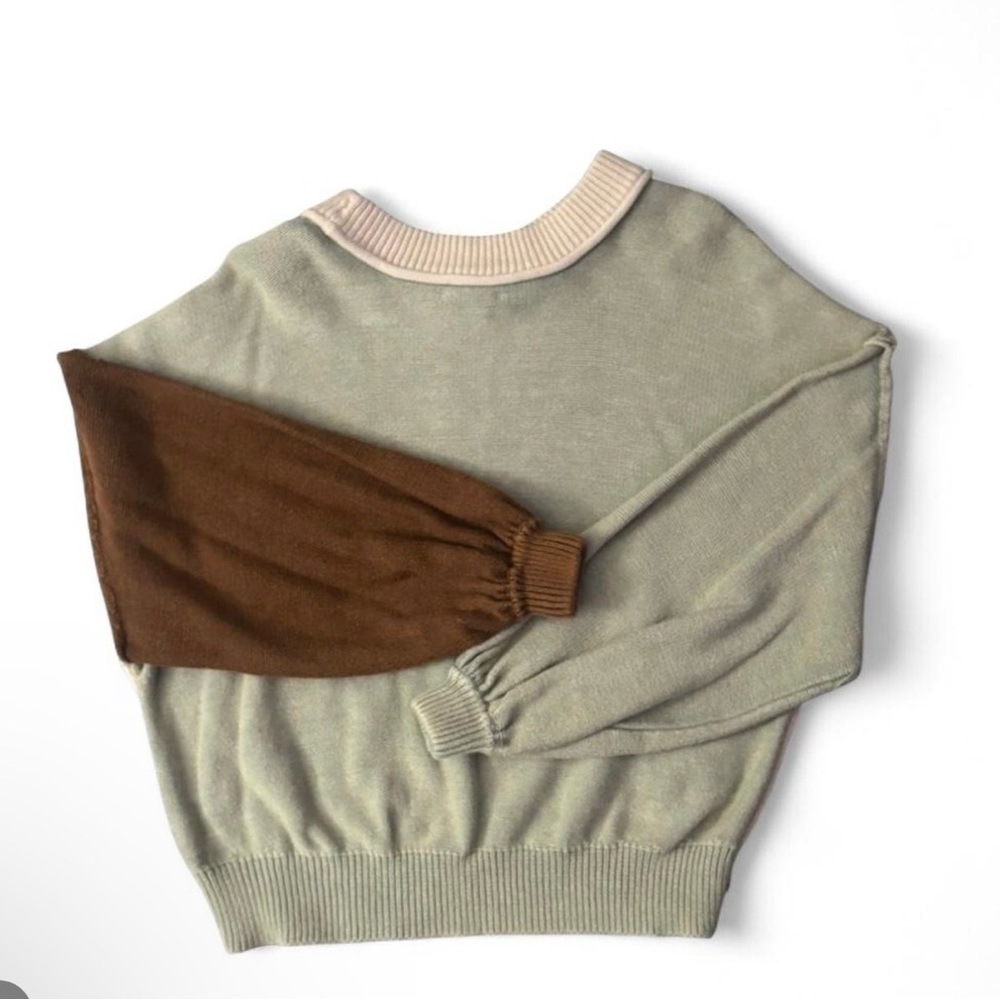 Forever 21 Color block Sweater - Picture 4 of 5